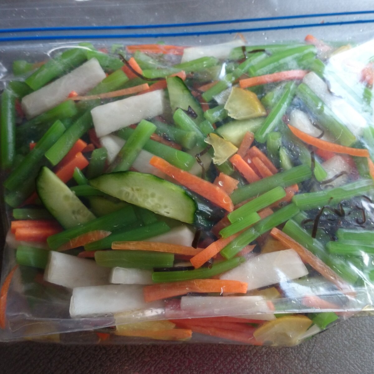 みず 山菜 の浅漬け レシピ 作り方 By Hiromu 楽天レシピ みず 山菜 の浅漬け レシピ 作り方 By Hiromu 楽天レシピ